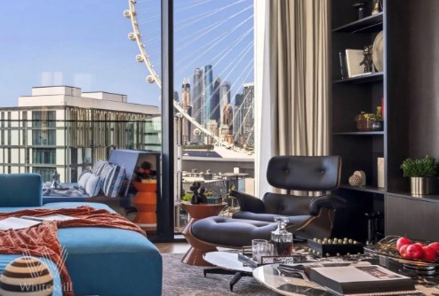 Corner Apartment