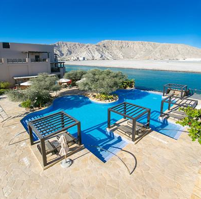 Chalet King Mountain View Hotel Room / Chalet Atana Hotels Chain Oman Tourism Development Company S.A.O.C. (OMRAN Group / مجموعة عمران)